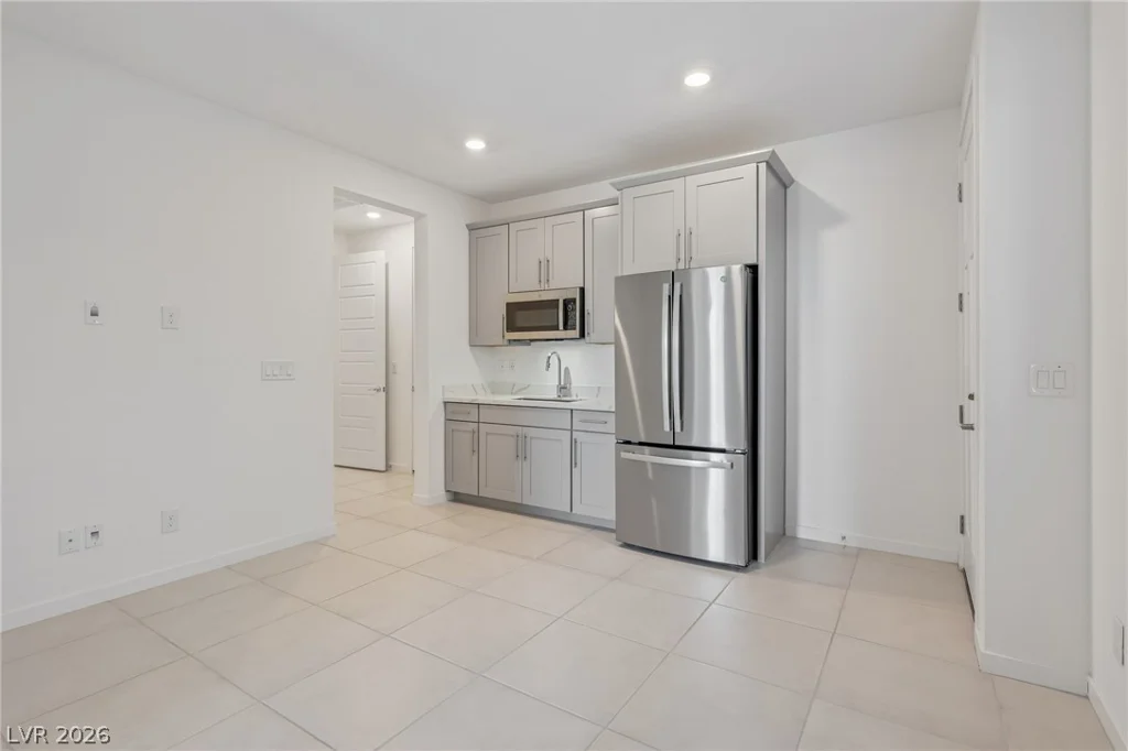 762 Spirit Lake, Las Vegas, NV 89138