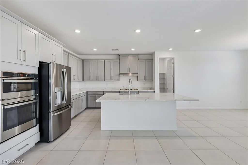 762 Spirit Lake, Las Vegas, NV 89138