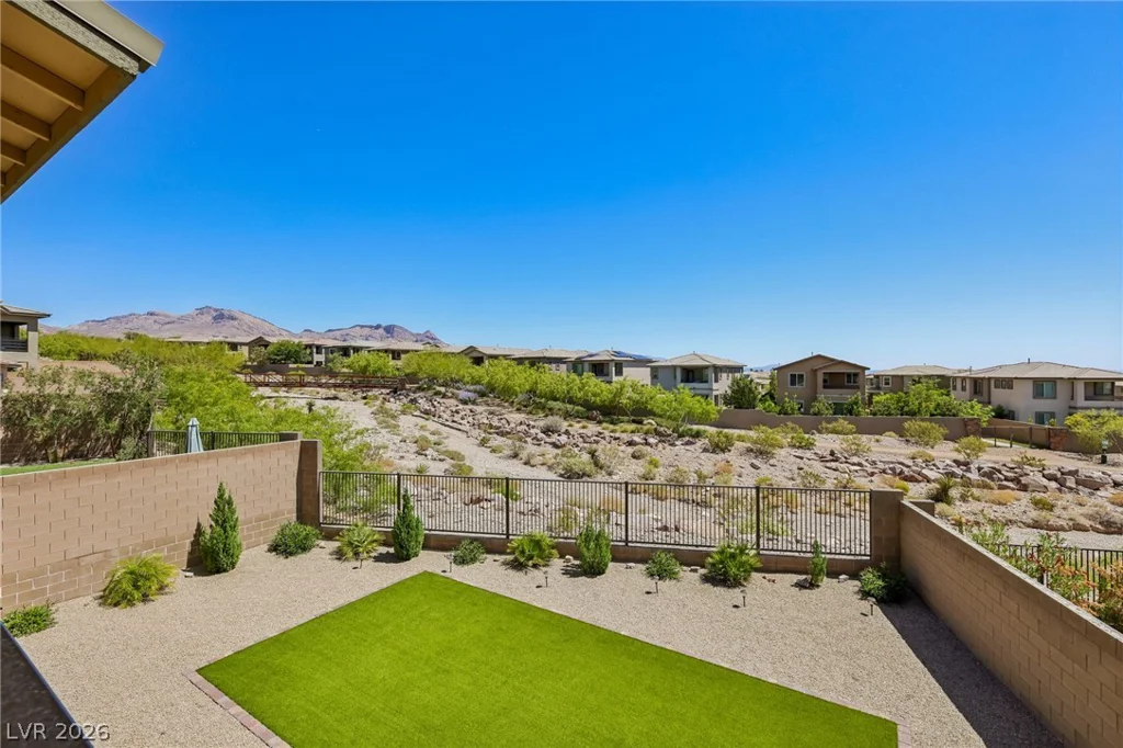 762 Spirit Lake, Las Vegas, NV 89138