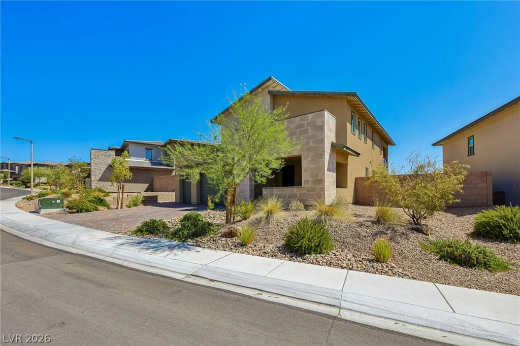762 Spirit Lake, Las Vegas, NV 89138
