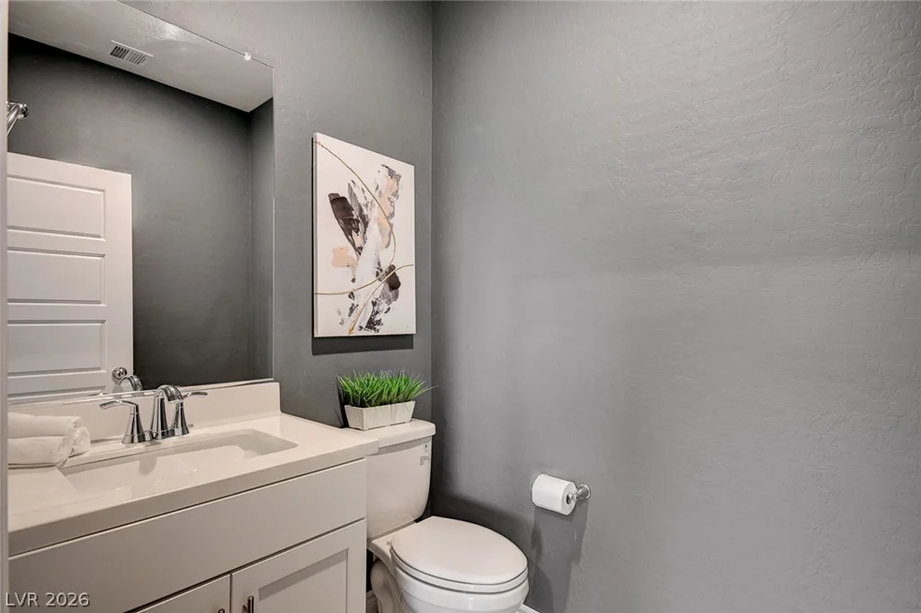 600 Carriage Hill, Las Vegas, NV 89138