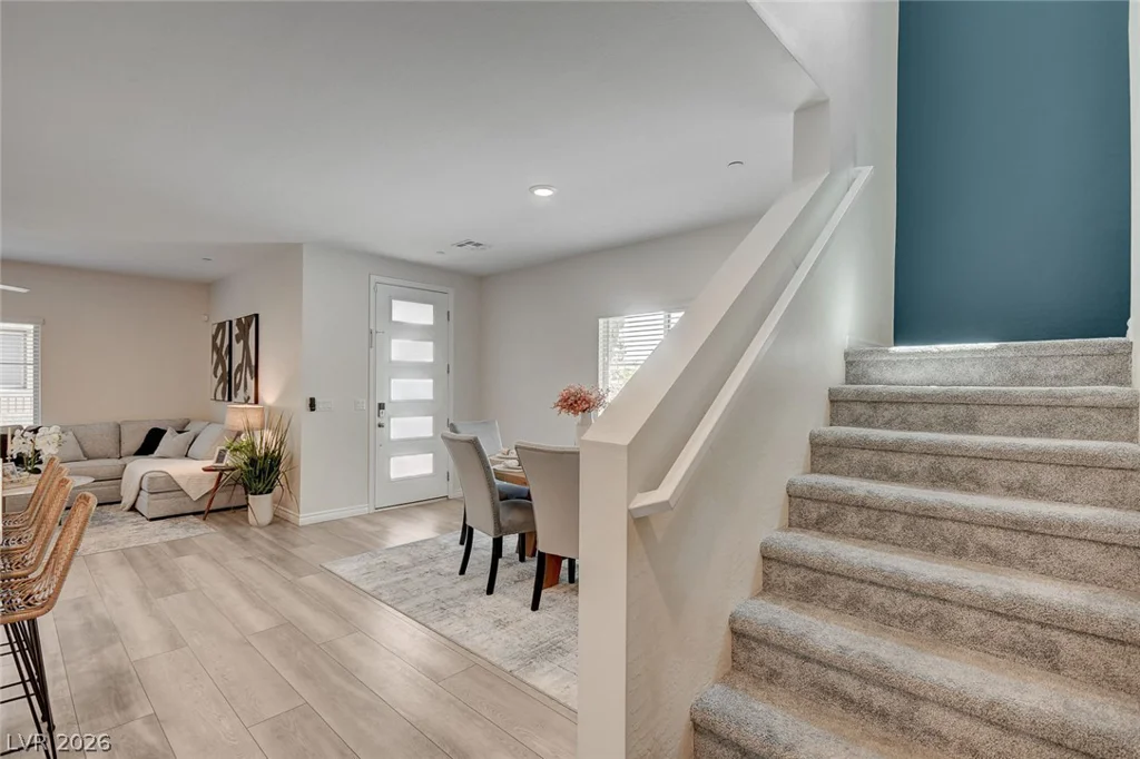 600 Carriage Hill, Las Vegas, NV 89138