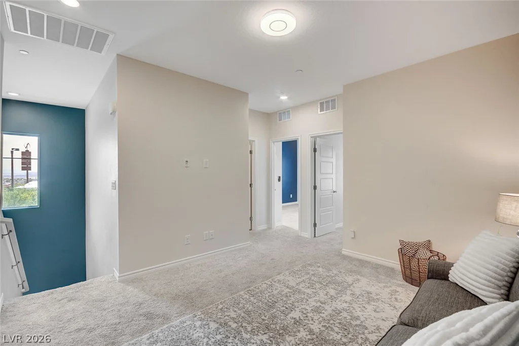 600 Carriage Hill, Las Vegas, NV 89138