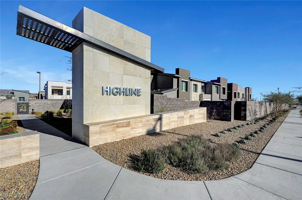 600 Carriage Hill, Las Vegas, NV 89138