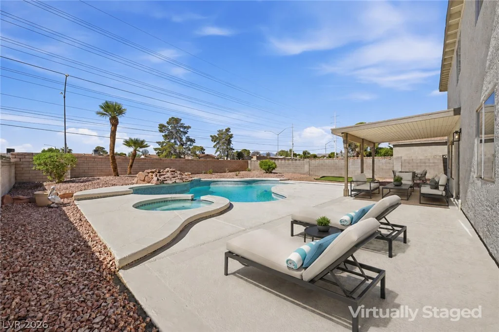 7275 Bridgeview, Las Vegas, NV 89147