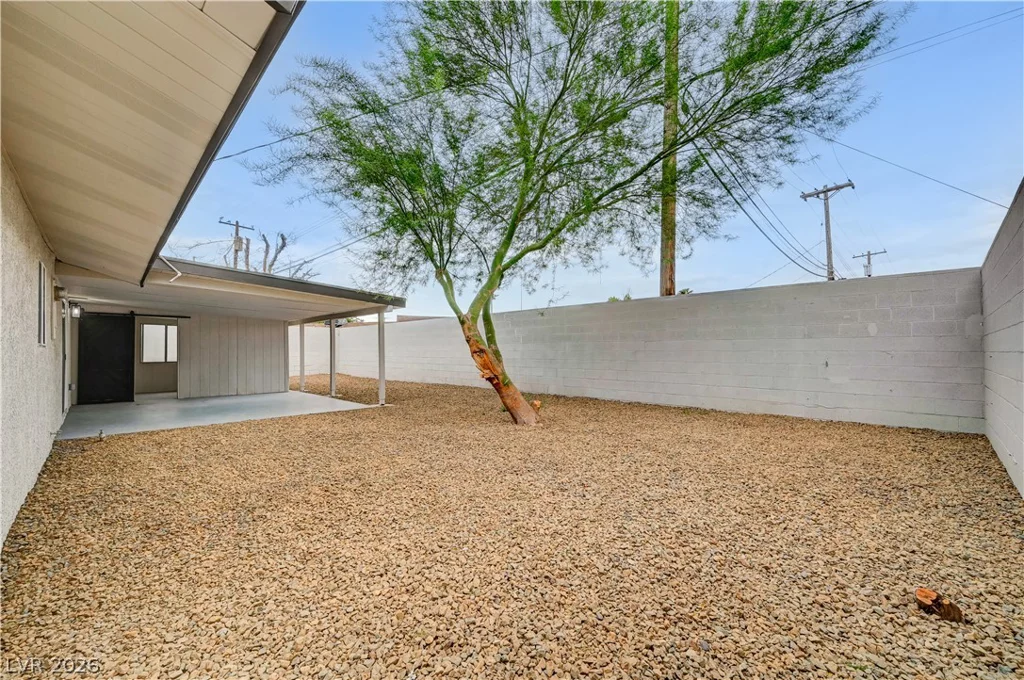 4409 Saint Andrews, Las Vegas, NV 89107