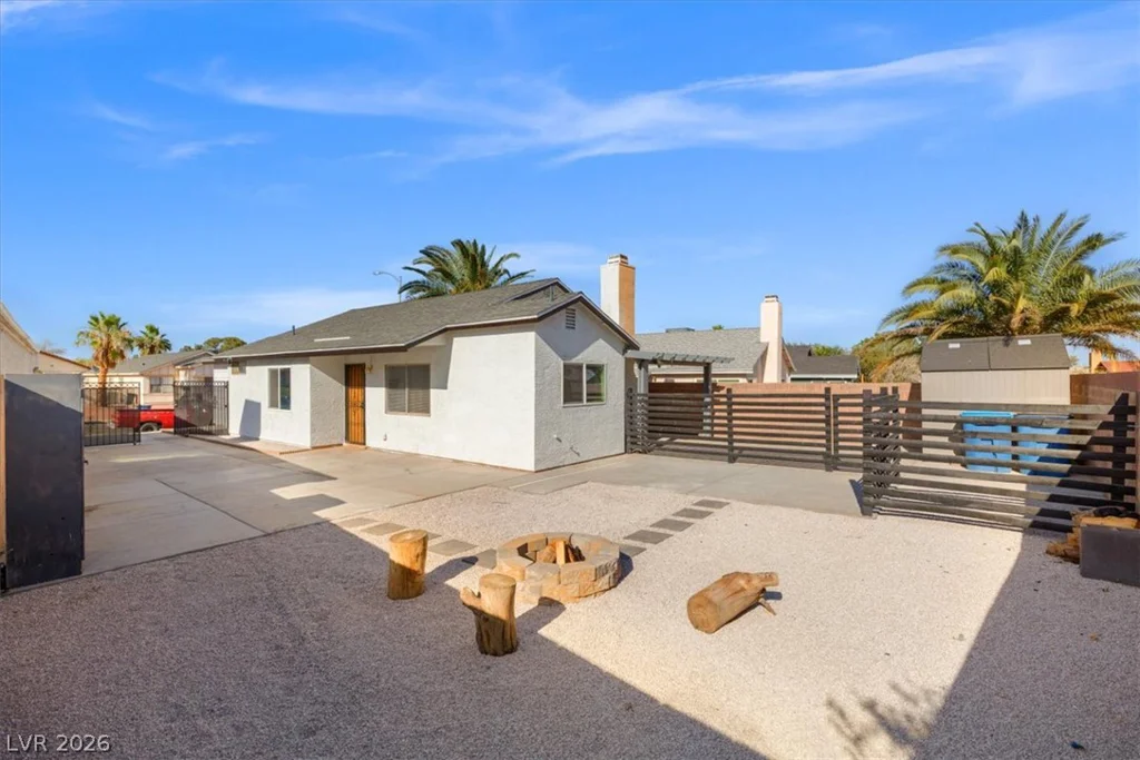 7311 Girard, Las Vegas, NV 89147
