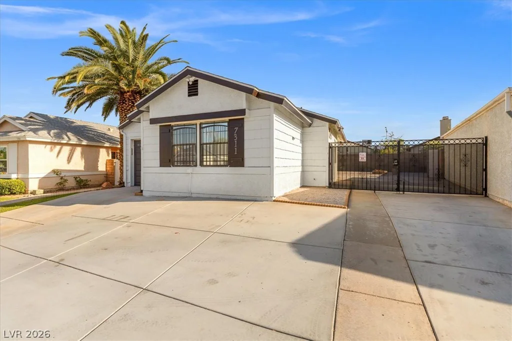 7311 Girard, Las Vegas, NV 89147