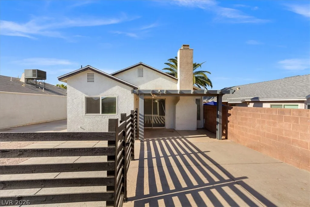 7311 Girard, Las Vegas, NV 89147