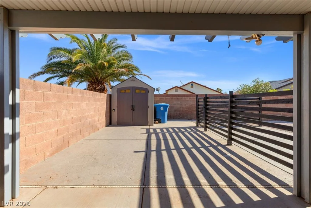 7311 Girard, Las Vegas, NV 89147