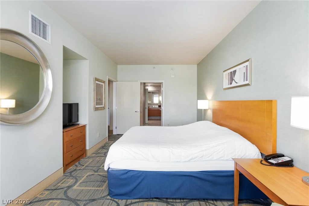211 Flamingo, Las Vegas, NV 89169