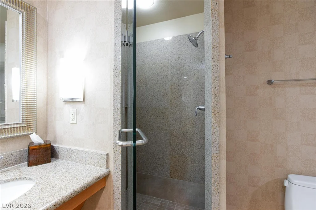 211 Flamingo, Las Vegas, NV 89169