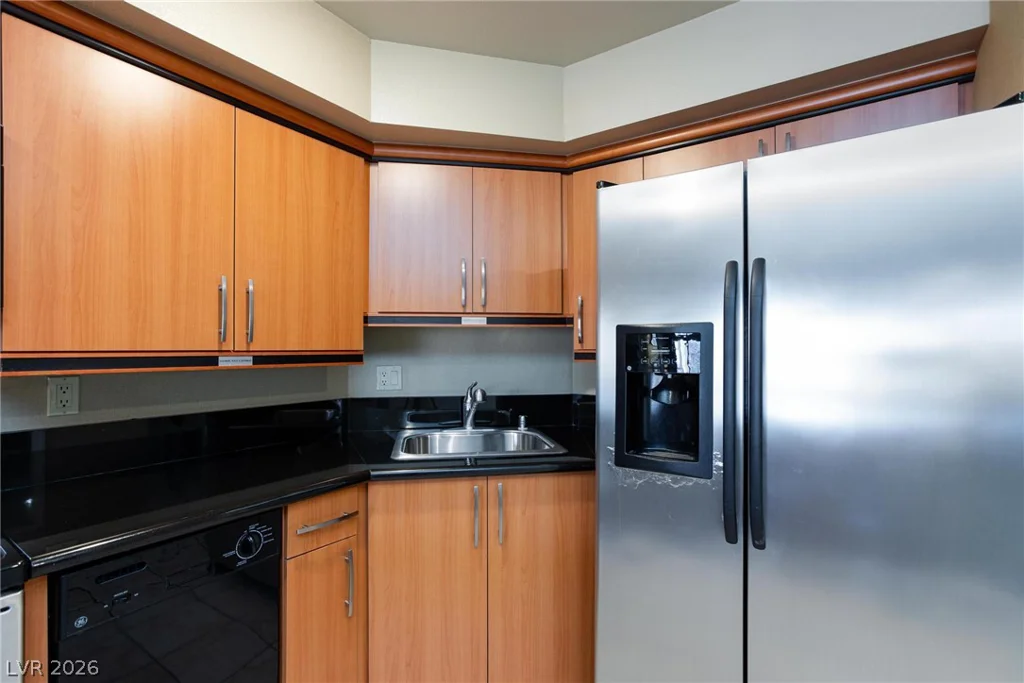 211 Flamingo, Las Vegas, NV 89169