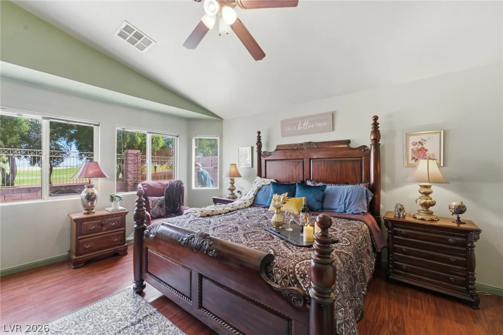 5698 Crowbush Cove, Las Vegas, NV 89122