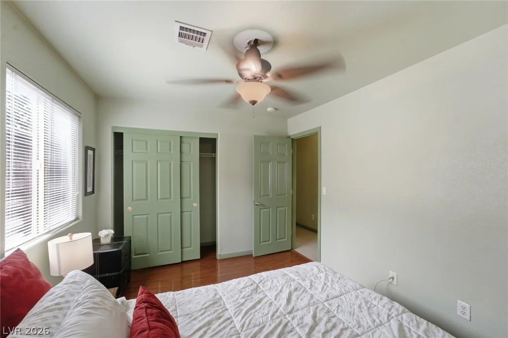 5698 Crowbush Cove, Las Vegas, NV 89122