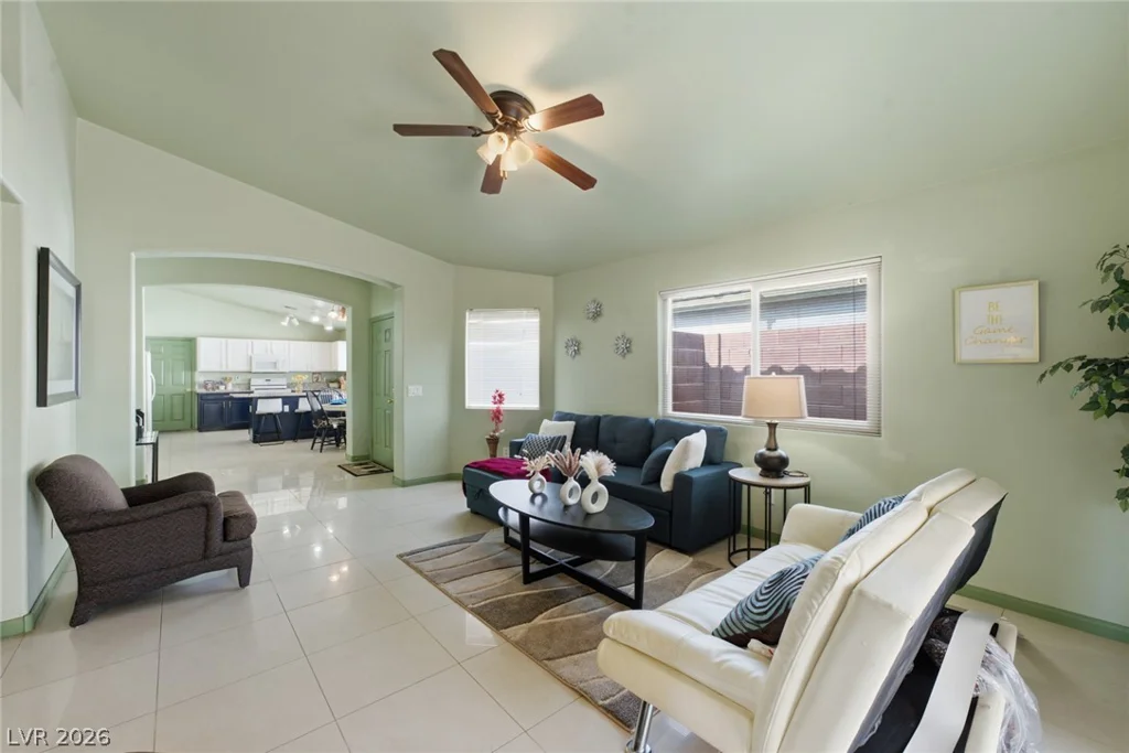 5698 Crowbush Cove, Las Vegas, NV 89122