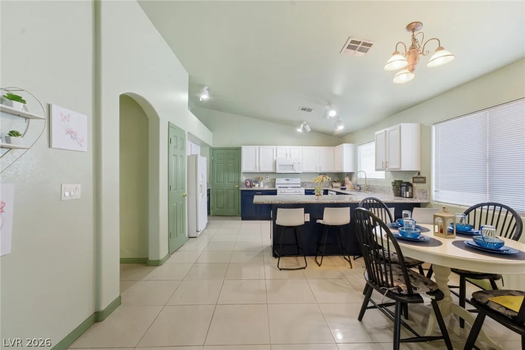 5698 Crowbush Cove, Las Vegas, NV 89122