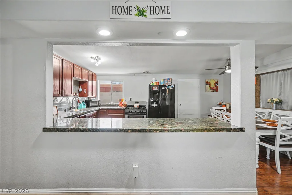 3215 Wright, North Las Vegas, NV 89030
