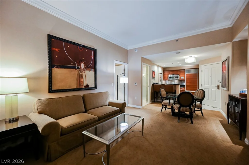 145 HARMON, Las Vegas, NV 89109