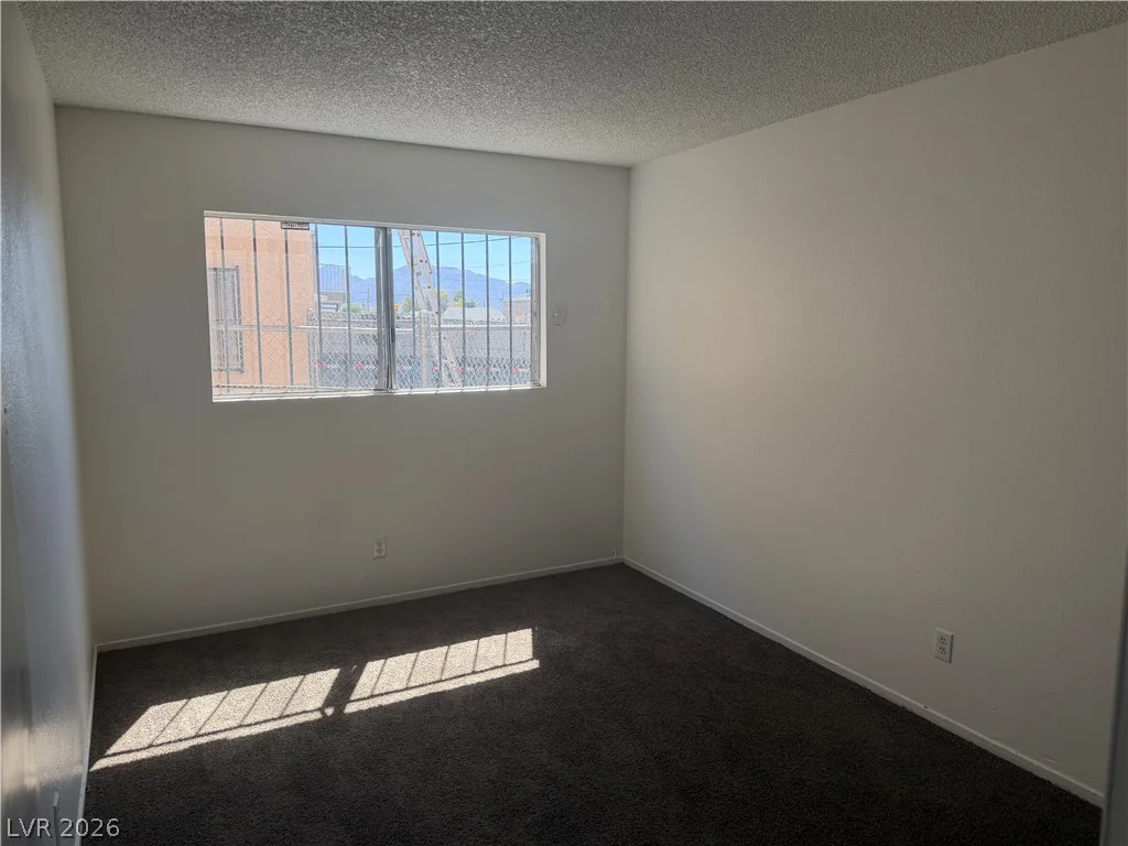 2728 Haddock, North Las Vegas, NV 89030