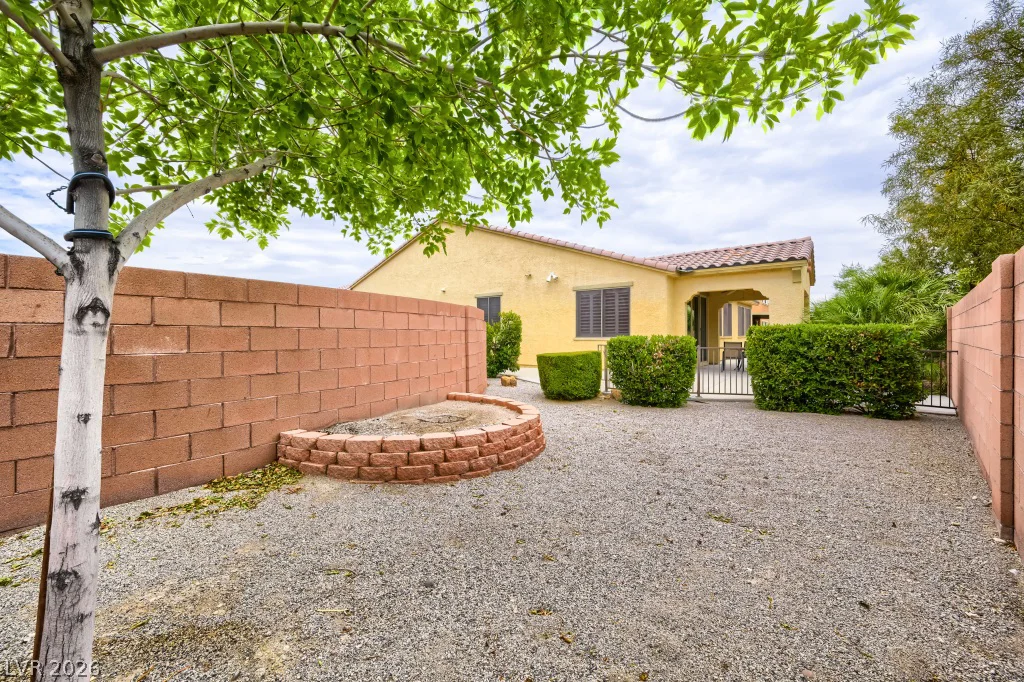 6636 Chelton Oaks, North Las Vegas, NV 89084