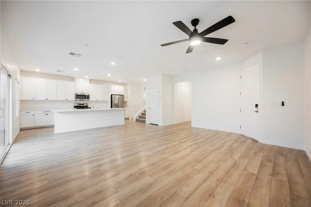 275 Callen Falls, Henderson, NV 89011