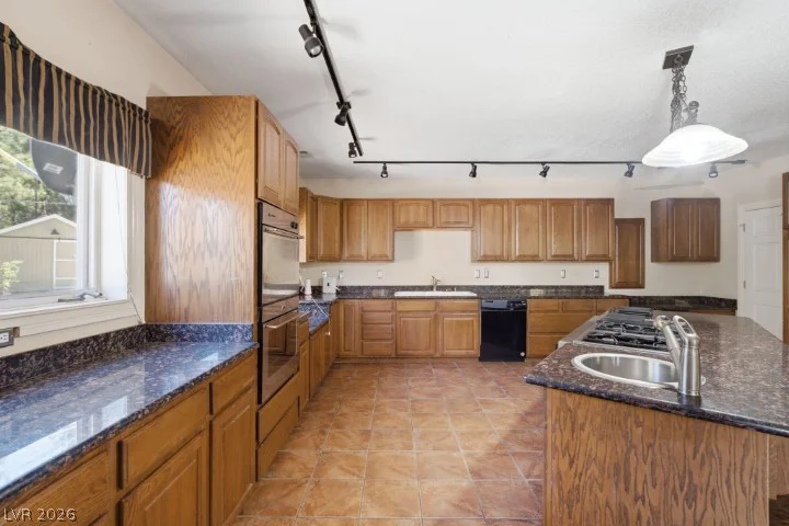 3910 White Fir, Mount Charleston, NV 89124