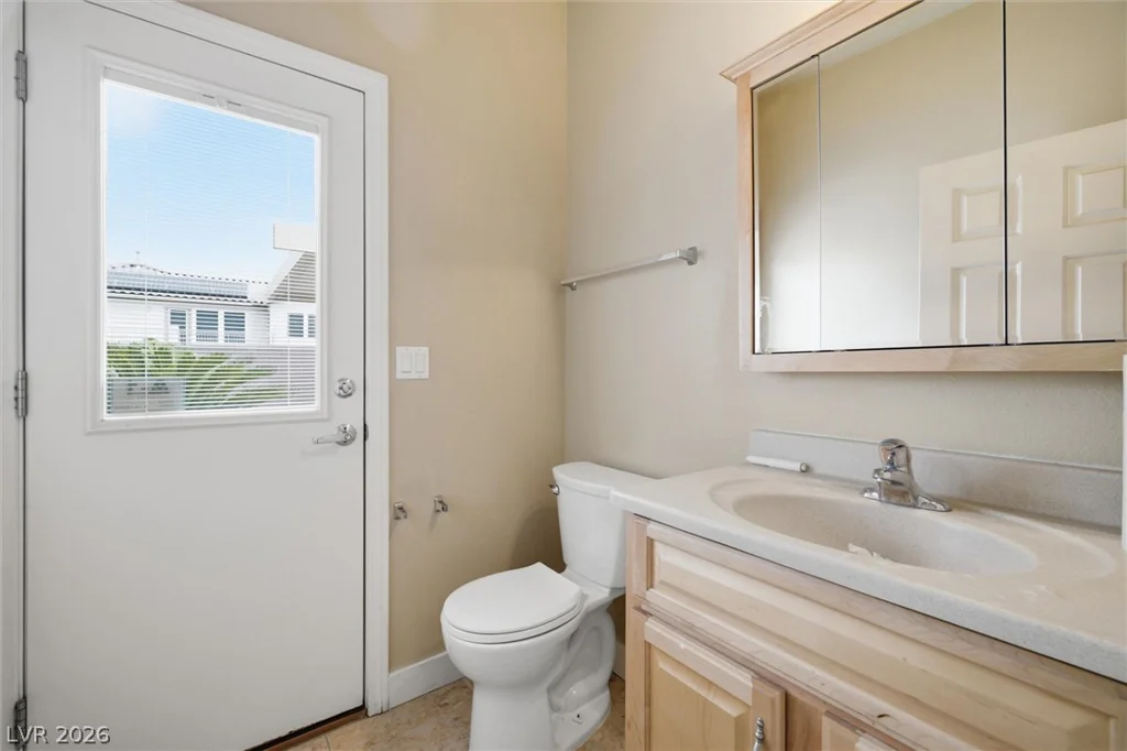28 Glaring, Henderson, NV 89002