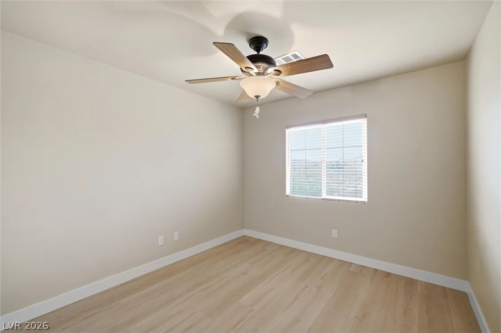 28 Glaring, Henderson, NV 89002