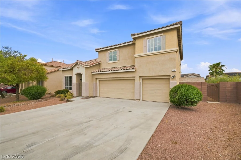 28 Glaring, Henderson, NV 89002