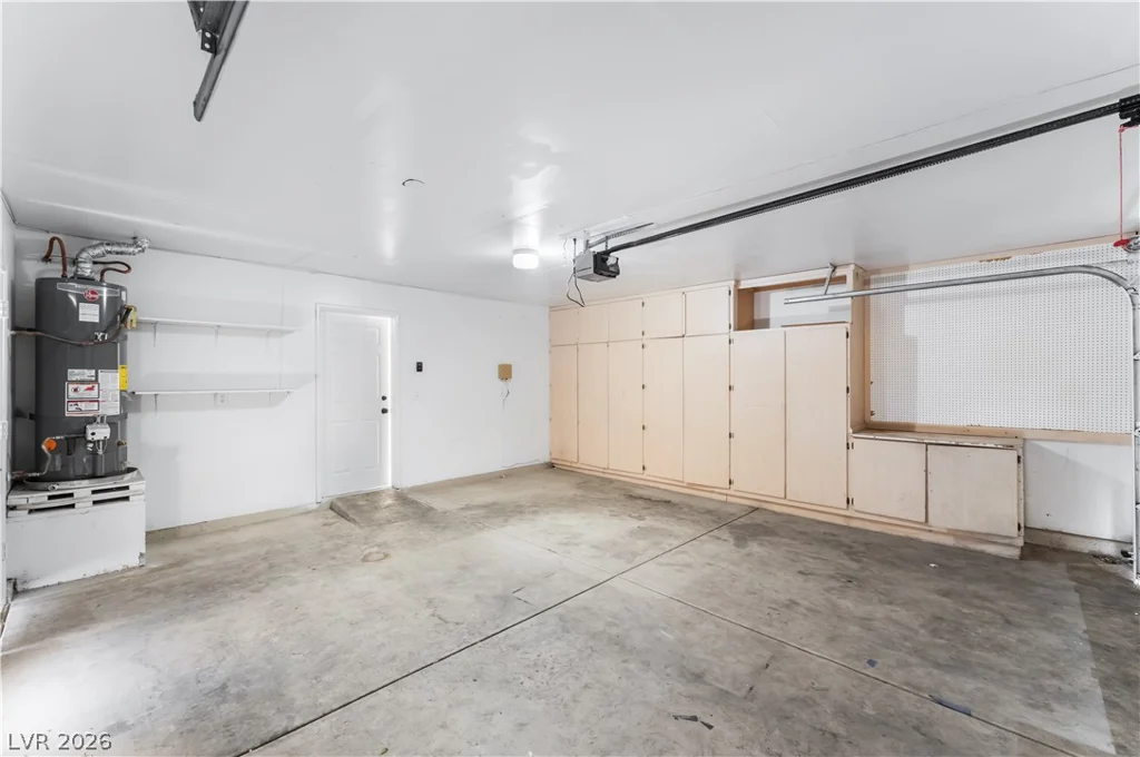 5348 Desert Blossom, Las Vegas, NV 89107
