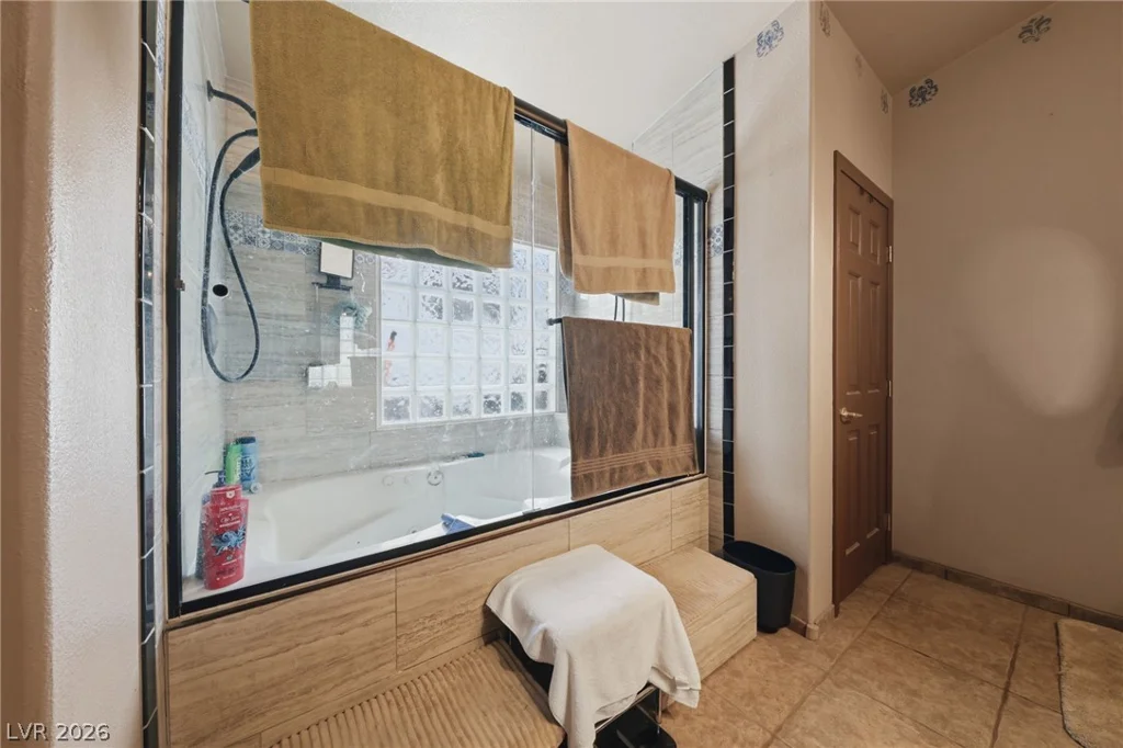5808 Shoko Bay, Las Vegas, NV 89130
