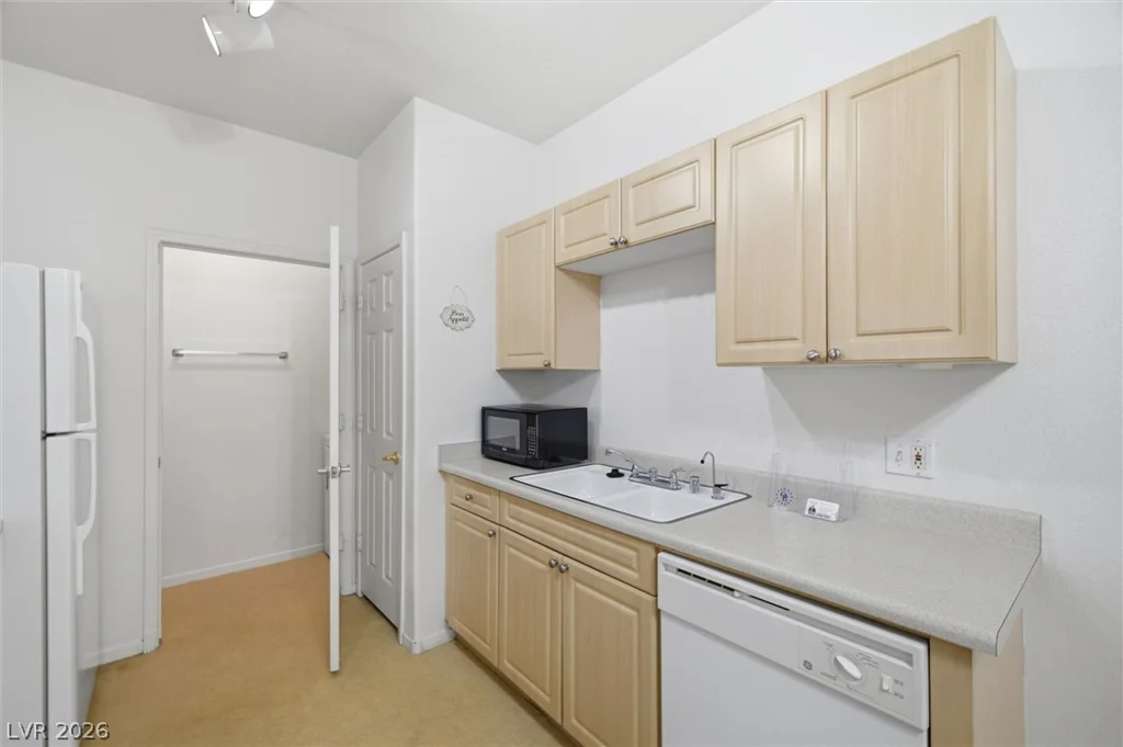 1401 Michael, Las Vegas, NV 89108