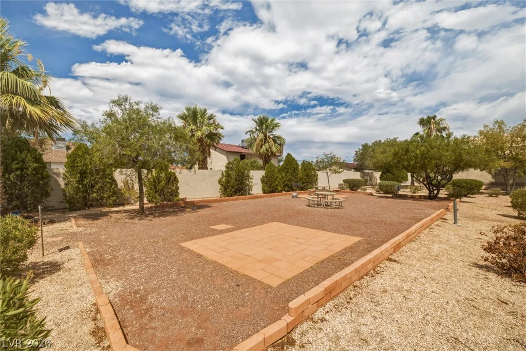 1401 Michael, Las Vegas, NV 89108