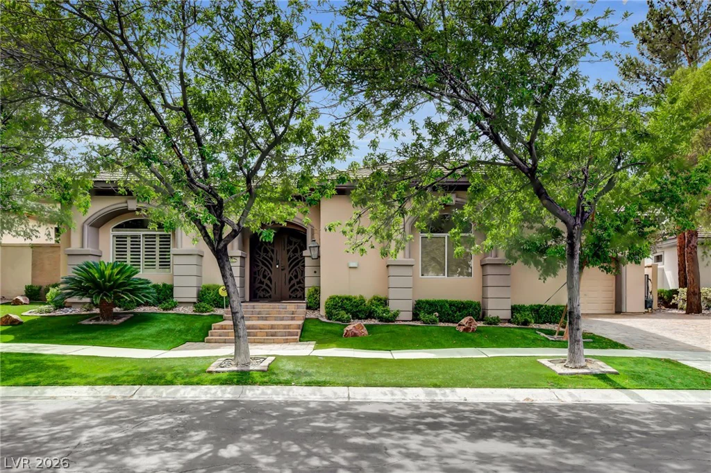805 Ville Franche, Las Vegas, NV 89145