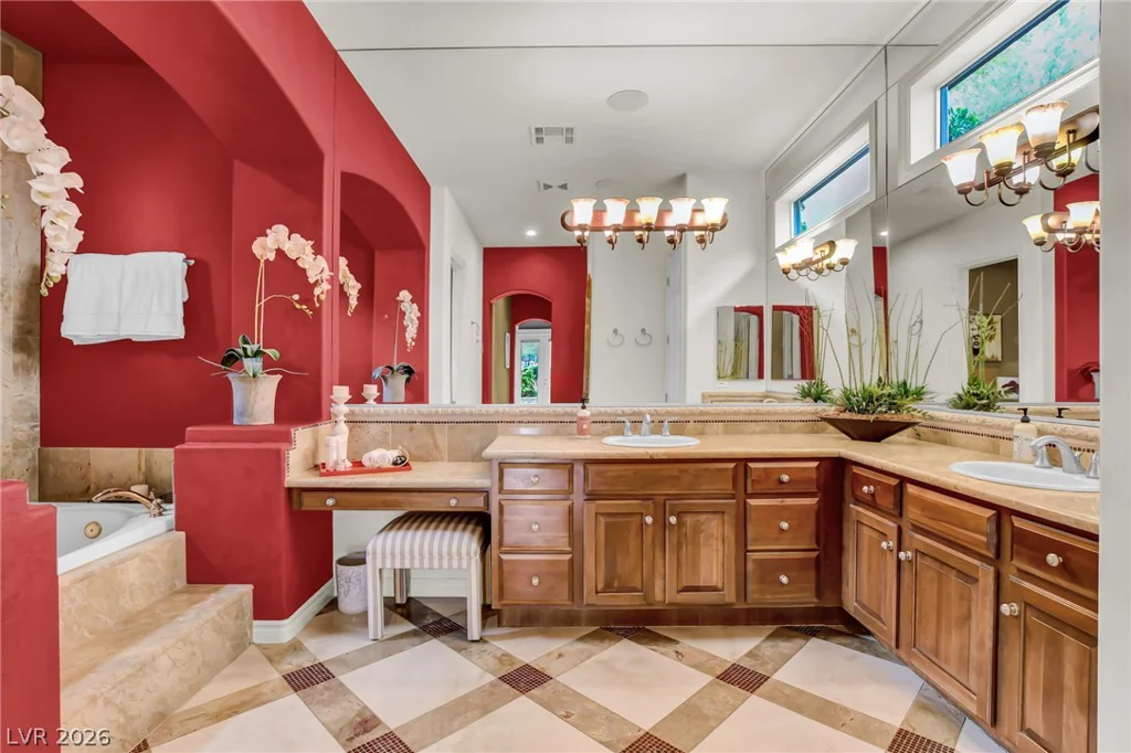 805 Ville Franche, Las Vegas, NV 89145