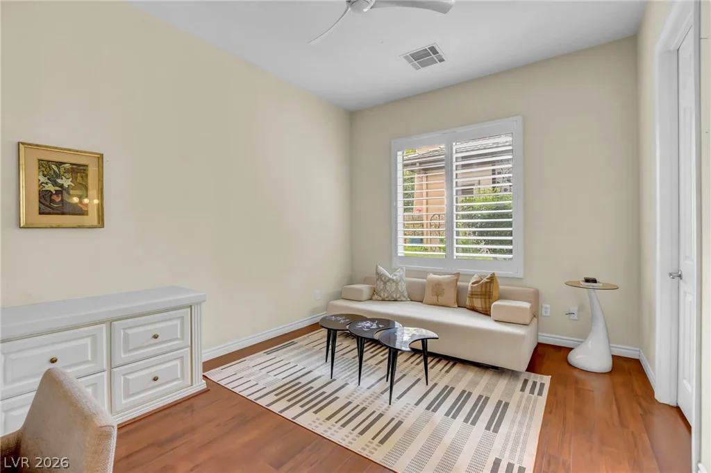 805 Ville Franche, Las Vegas, NV 89145