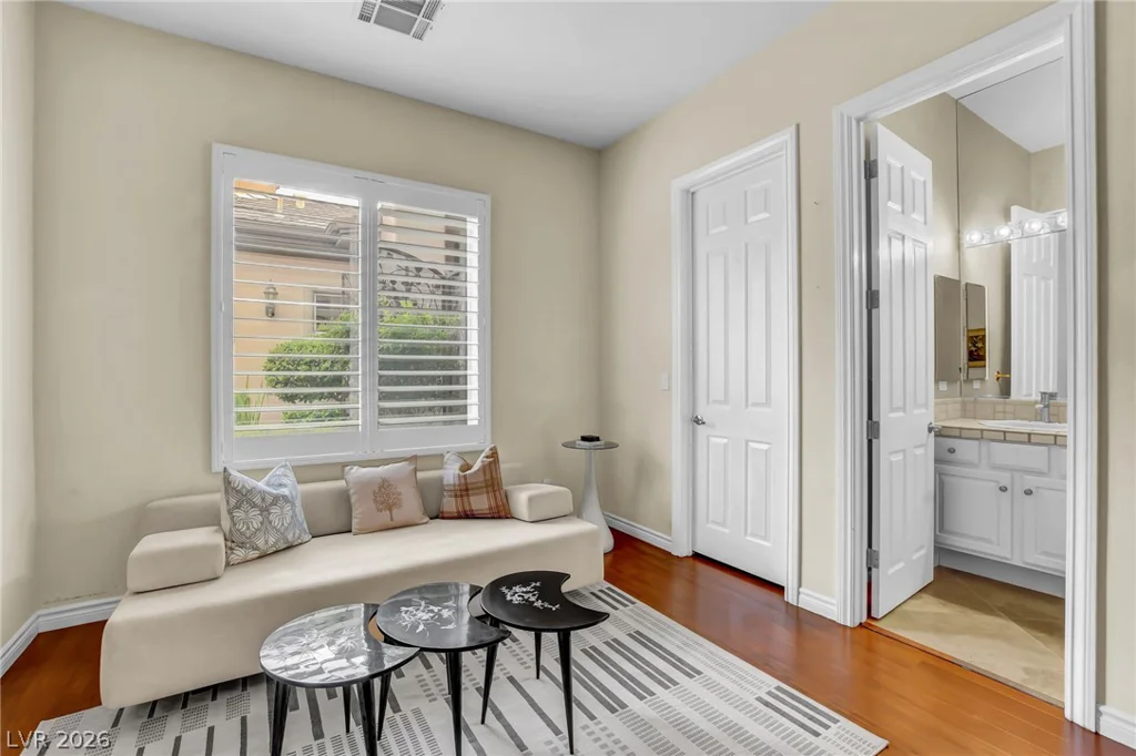 805 Ville Franche, Las Vegas, NV 89145