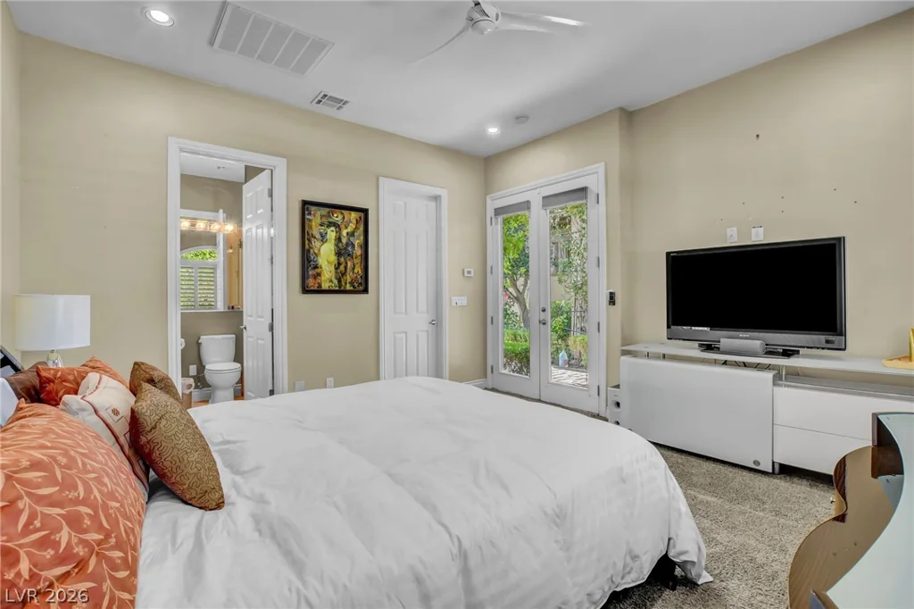 805 Ville Franche, Las Vegas, NV 89145