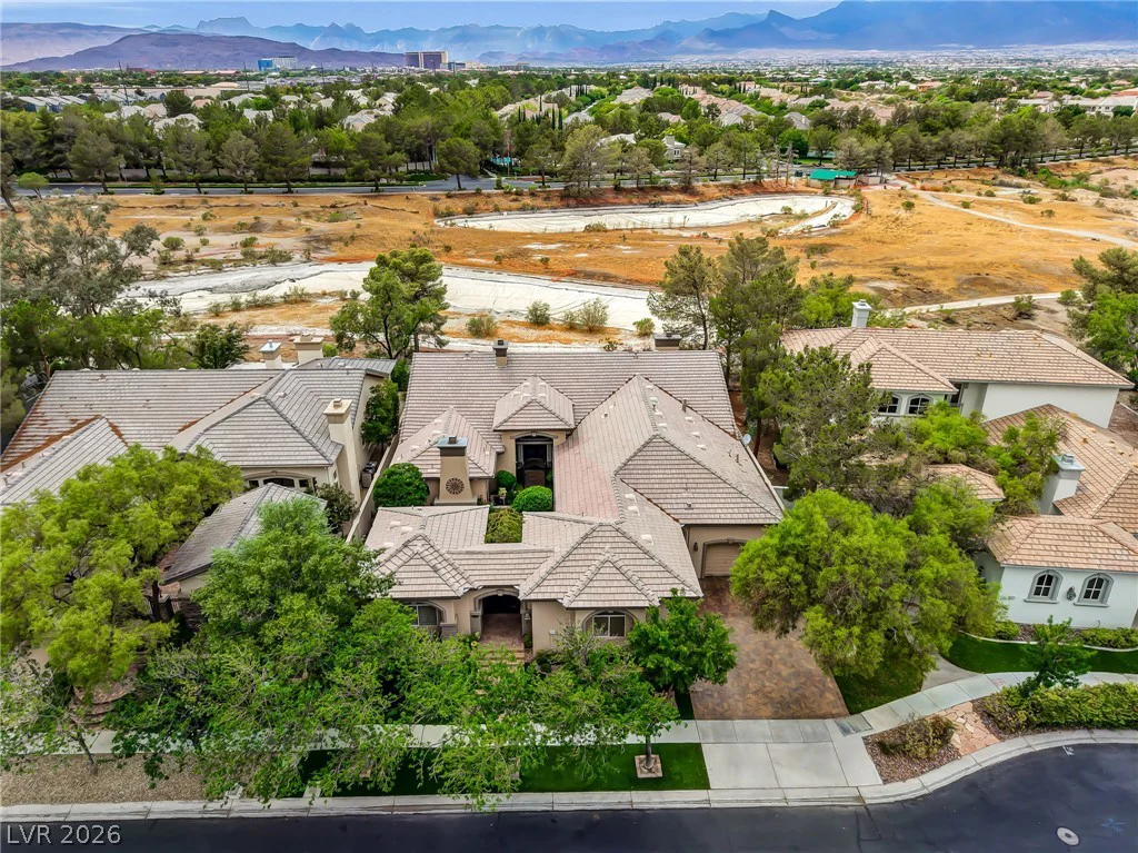 805 Ville Franche, Las Vegas, NV 89145