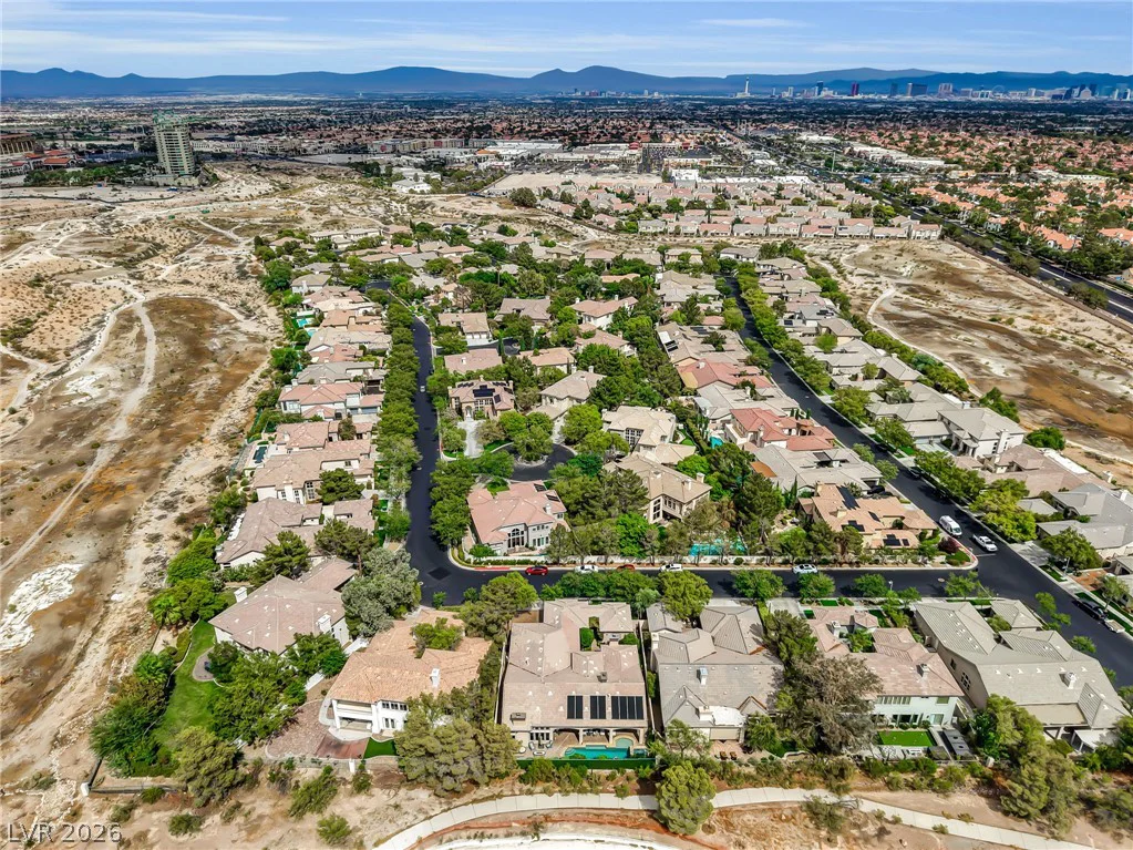 805 Ville Franche, Las Vegas, NV 89145