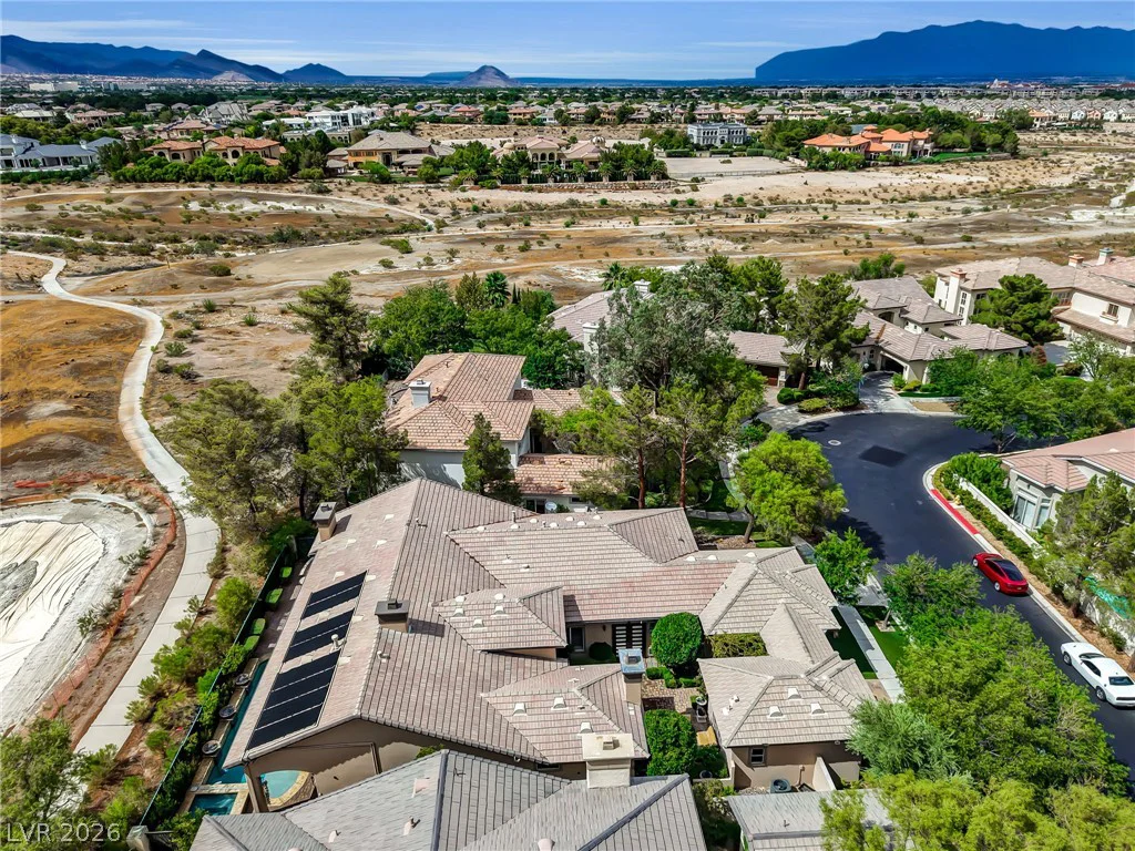 805 Ville Franche, Las Vegas, NV 89145