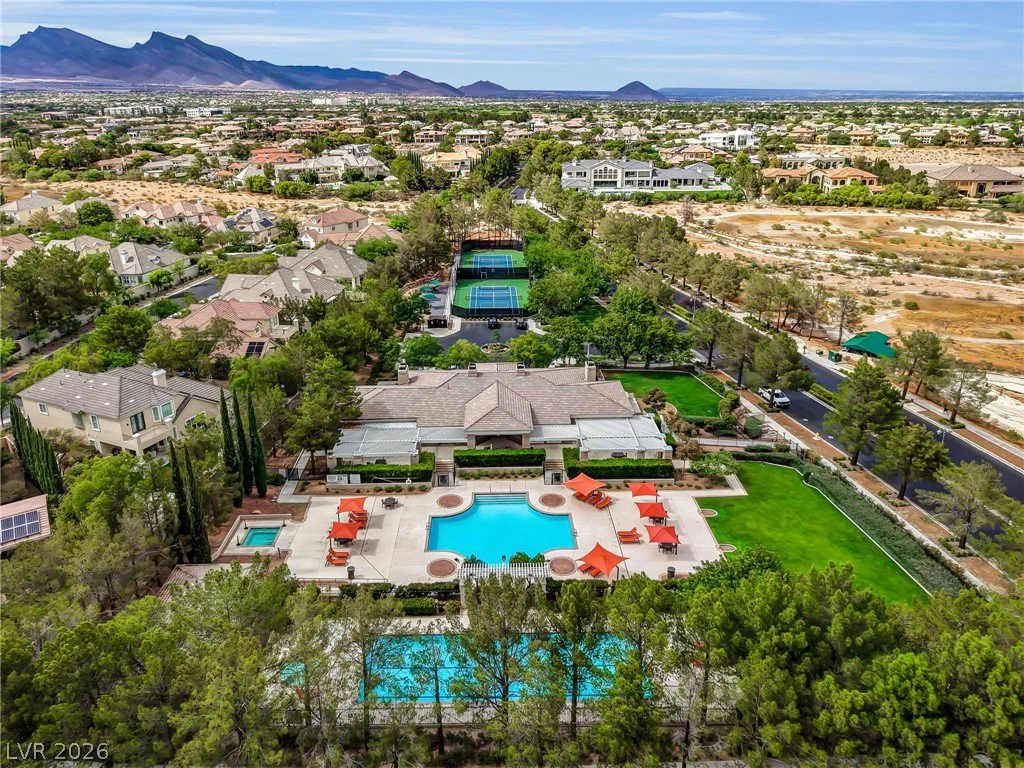 805 Ville Franche, Las Vegas, NV 89145