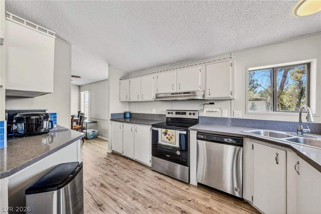 551 Fehrs, Pahrump, NV 89060