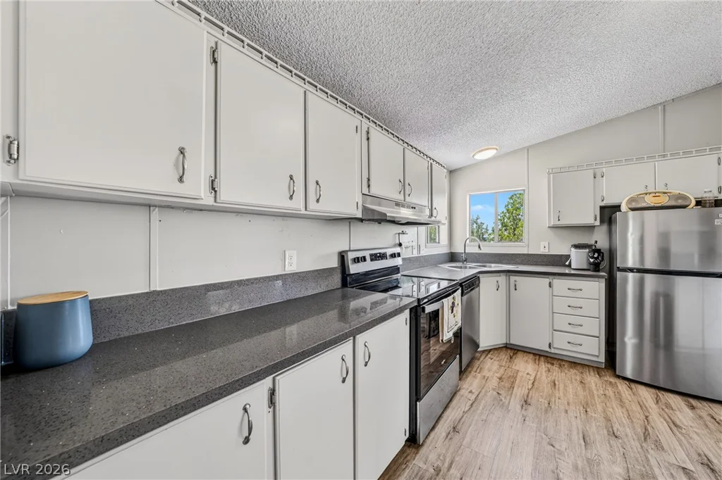 551 Fehrs, Pahrump, NV 89060