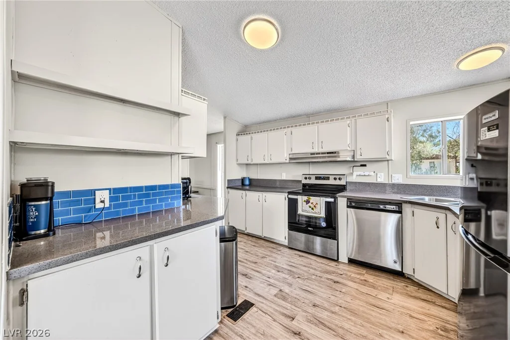 551 Fehrs, Pahrump, NV 89060