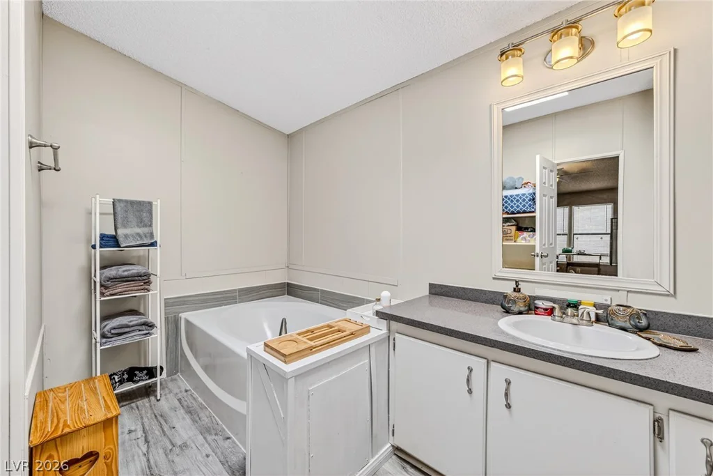 551 Fehrs, Pahrump, NV 89060