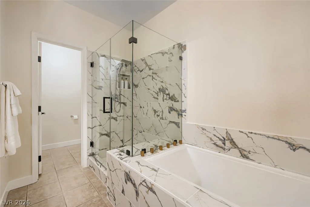 3555 Meridale, Las Vegas, NV 89147