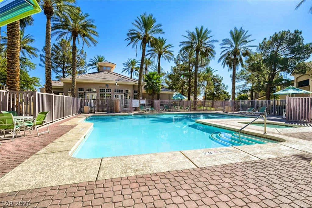 3555 Meridale, Las Vegas, NV 89147