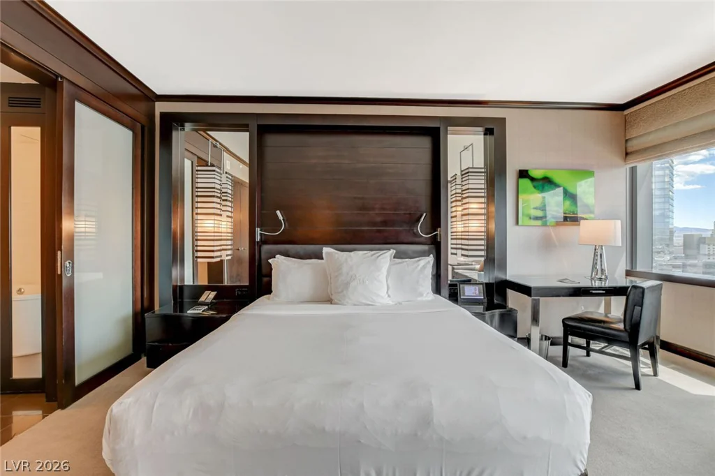 2600 Harmon, Las Vegas, NV 89158